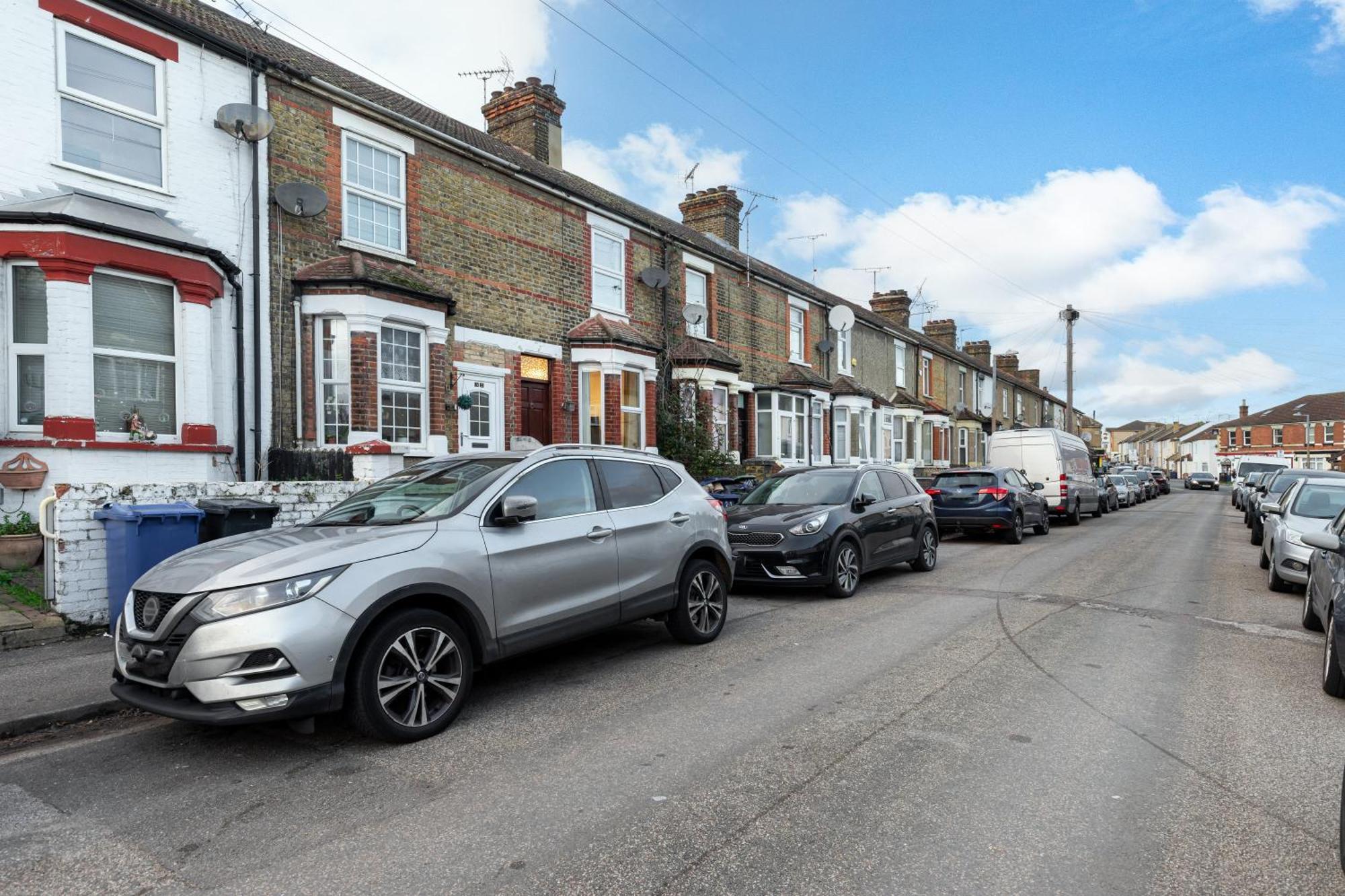 Cosy 2Bed House Close To Station Villa Grays Exterior photo